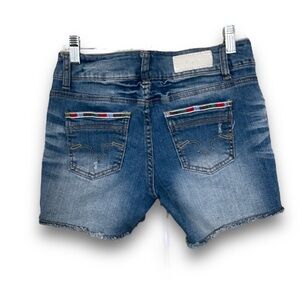 Color Detail Denim Shorts